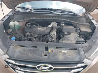 2017 Hyundai Tucson Value with VIN KM8J33A27HU430198, listed as a IAAI auction lot 42104369 with 163,929 mi miles and . Bid and sale history available at DreamBid. Image 10.
