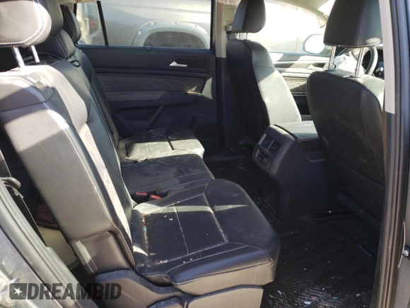 2022 Volkswagen Atlas SE with VIN 1V2DP2CA3NC542159, listed as a Copart auction lot 38466764 with Not provided miles and . Bid and sale history available at DreamBid. Image 10.