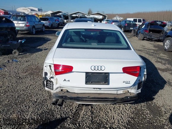 2014 Audi A4 Premium Plus z VIN WAUFFAFL3EN034800, wystawiony jako IAAI lot #41395182 z przebiegiem 25 973 mil mil oraz . Historia ofert i sprzedaży dostępna na DreamBid. Obrazek 17.