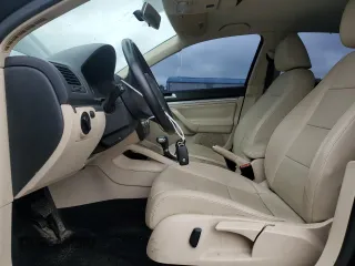 2010 Volkswagen Jetta Limited Edition с VIN 3VWAZ7AJ1AM107144, выставлен на аукционе Copart как лот 59029925 с пробегом 144 849 миль миль и Списание • Salvage title. История ставок и продаж доступна на DreamBid. Изображение 7.