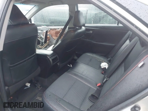 2015 Toyota Camry XLE with VIN 4T1BF1FK5FU925523, listed as a IAAI auction lot 41567775 with 159,086 mi miles. Bid and sale history available at carsss.com. Image 8.