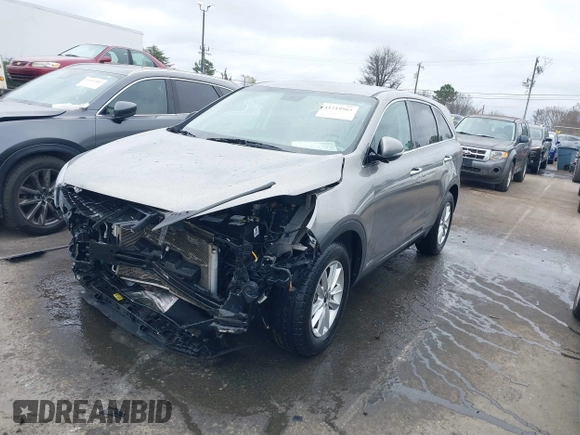 2019 Kia Sorento S V6 with VIN 5XYPGDA53KG482987, listed as a IAAI auction lot 41519965 with 95,708 mi miles. Bid and sale history available at carsss.com. Image 2.