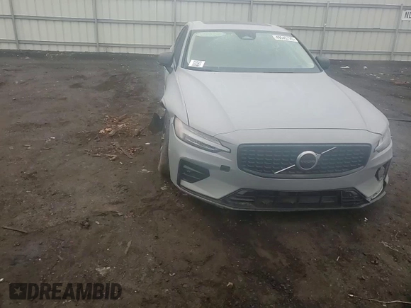 2024 Volvo S60 Core Dark Theme with VIN 7JRL12TK0RG282777, listed as a Copart auction lot 49645725 with 35,027 mi miles and Salvage title. Bid and sale history available at DreamBid. Image 11.