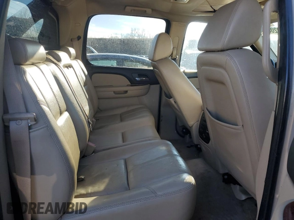 2008 Chevrolet Avalanche LT w/3LT with VIN 3GNFK123X8G172777, listed as a Copart auction lot 87020894 with 204,825 mi miles and Salvage Title. Bid and sale history available at carsss.com. Image 10.