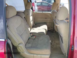 2005 Honda Odyssey EX z VIN 5FNRL38445B401163, wystawiony jako IAAI lot #42294253 z przebiegiem 152 576 mil mil oraz . Historia ofert i sprzedaży dostępna na DreamBid. Obrazek 8.