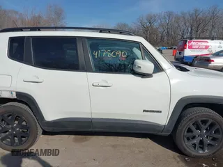 2017 Jeep Renegade Latitude with VIN ZACCJBBB9HPG56028, listed as a IAAI auction lot 41780912 with 55,482 mi miles. Bid and sale history available at carsss.com. Image 14.