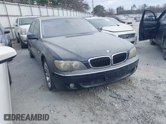 2006 BMW 7 Series 750Li with VIN WBAHN83576DT26418, listed as a IAAI auction lot 41555297 with 124,801 mi miles. Bid and sale history available at carsss.com. Image 1.