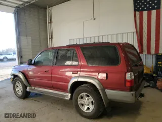 2001 Toyota 4Runner SR5 with VIN JT3GN86R610200195, listed as a Copart auction lot 49326805 with 129,786 mi miles and Salvage Title. Bid and sale history available at carsss.com. Image 2.