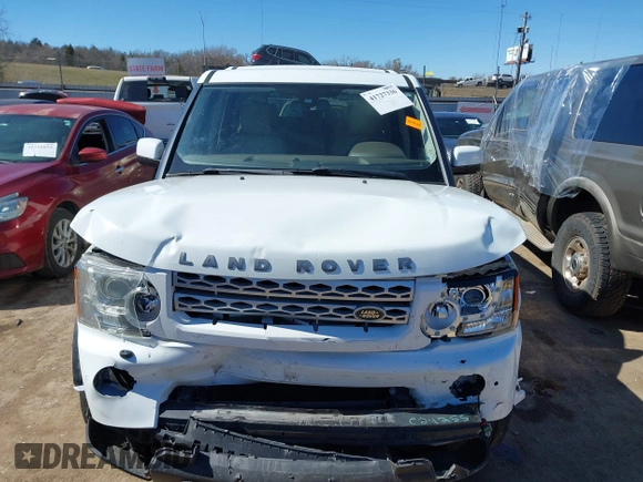 2013 Land Rover LR4 HSE with VIN SALAG2D49DA655646, listed as a IAAI auction lot 41727336 with 173,212 mi miles and . Bid and sale history available at DreamBid. Image 12.