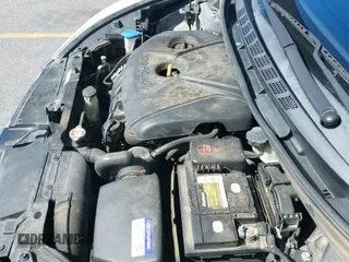 2014 Hyundai Elantra SE with VIN KMHDH4AE9EU083581, listed as a IAAI auction lot 43355825 with 163,326 mi miles and . Bid and sale history available at DreamBid. Image 13.