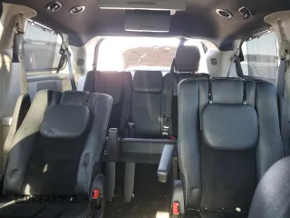 2016 Dodge Grand Caravan SXT with VIN 2C4RDGCG5GR219517, listed as a Copart auction lot 50052405 with 104,552 mi miles and Salvage Title. Bid and sale history available at DreamBid. Image 10.