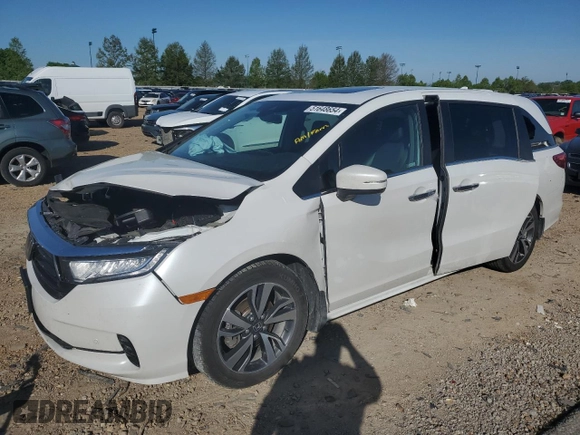 2021 Honda Odyssey Touring with VIN 5FNRL6H86MB003309, listed as a Copart auction lot 51648654 with 132,393 mi miles and Salvage Title. Bid and sale history available at carsss.com. Image 1.