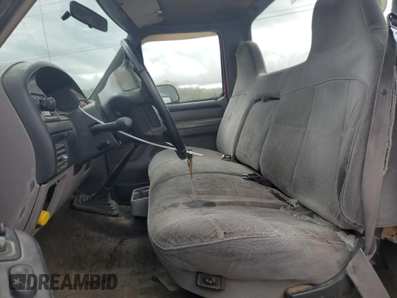 1996 Ford F-150 z VIN 1FTEF15N0TLA02185, wystawiony jako Copart lot #51459355 z przebiegiem 229 421 mil mil oraz Szkoda całkowita • Salvage title. Historia ofert i sprzedaży dostępna na DreamBid. Obrazek 7.