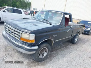 1996 Ford F-150 with VIN 1FTEF14YXTLC16404, listed as a IAAI auction lot 42196955 with Not provided miles and . Bid and sale history available at DreamBid. Image 2.
