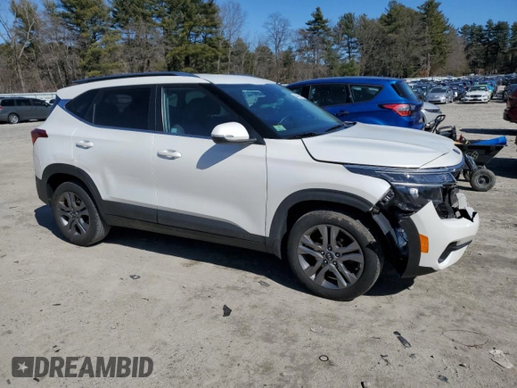 2021 Kia Seltos S with VIN KNDEU2AA6M7080916, listed as a Copart auction lot 48461425 with 45,616 mi miles and Salvage Title. Bid and sale history available at DreamBid. Image 4.