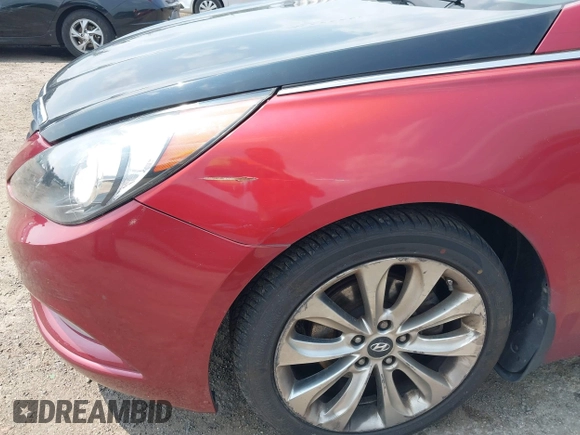 2012 Hyundai Sonata SE z VIN 5NPEC4AC0CH411449, wystawiony jako IAAI lot #42495294 z przebiegiem 109 080 mil mil oraz . Historia ofert i sprzedaży dostępna na DreamBid. Obrazek 6.