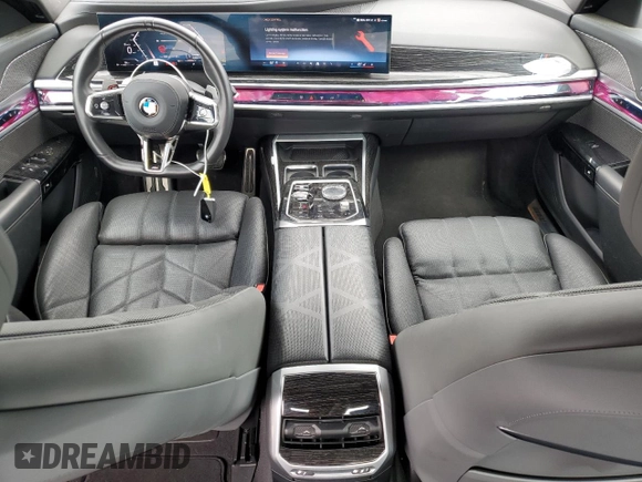 2024 BMW 7 Series 740i with VIN WBA23EH03RCP67206, listed as a Copart auction lot 54631285 with 22,901 mi miles and Salvage title. Bid and sale history available at DreamBid. Image 8.