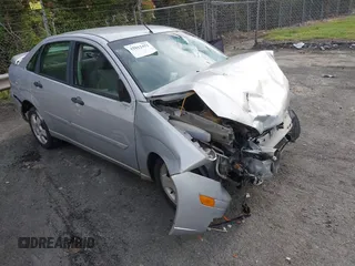 2006 Ford Focus S with VIN 1FAFP34N46W158088, listed as a IAAI auction lot 42012451 with 190,222 mi miles and . Bid and sale history available at carsss.com. Image 1.