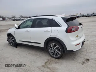2017 Kia Niro Touring Launch Edition with VIN KNDCC3LC6H5062514, listed as a Copart auction lot 85264154 with 183,183 mi miles and Salvage Title. Bid and sale history available at carsss.com. Image 2.