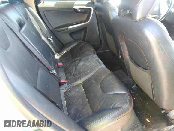 2011 Volvo XC60 3.0T with VIN YV4902DZ8B2172762, listed as a IAAI auction lot 41891617 with 165,252 mi miles and . Bid and sale history available at DreamBid. Image 8.