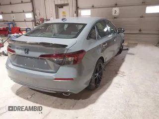 2025 Honda Civic Si with VIN 2HGFE1E5XSH474804, listed as a IAAI auction lot 41931584 with 2,520 mi miles and . Bid and sale history available at DreamBid. Image 4.
