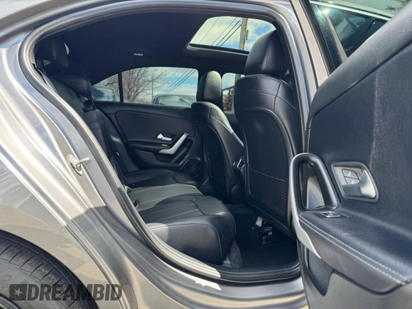 2020 Mercedes-Benz A 220 with VIN W1K3G4FB4LW044986, listed as a Copart auction lot 53710815 with 29,631 mi miles and Clean Title. Bid and sale history available at DreamBid. Image 6.