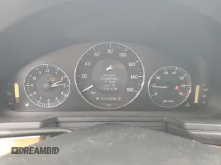 2008 Mercedes-Benz E 350 Luxury with VIN WDBUF56X98B264379, listed as a Copart auction lot 50372635 with 81,598 mi miles and Salvage Title. Bid and sale history available at DreamBid. Image 9.