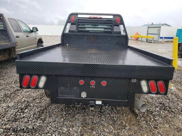 2016 Chevrolet Silverado 2500HD Work Truck with VIN 1GC1KUE86GF268045, listed as a Copart auction lot 81326914 with 90,832 mi miles and Salvage Title. Bid and sale history available at carsss.com. Image 6.