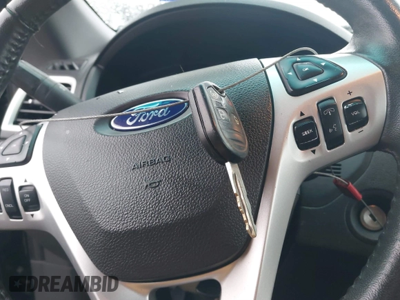 2015 Ford Explorer XLT with VIN 1FM5K7D86FGB84915, listed as a IAAI auction lot 41179754 with 165,371 mi miles and . Bid and sale history available at DreamBid. Image 11.