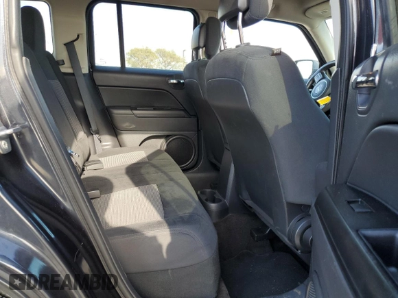 2014 Jeep Patriot Sport with VIN 1C4NJPBA1ED818984, listed as a Copart auction lot 54795865 with 123,786 mi miles and Clean title. Bid and sale history available at DreamBid. Image 10.