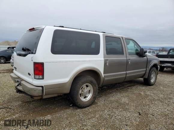 2000 Ford Excursion Limited with VIN 1FMNU42L0YEA46544, listed as a Copart auction lot 86452874 with 187,130 mi miles and Clean title. Bid and sale history available at DreamBid. Image 3.
