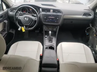 2018 Volkswagen Tiguan SEL with VIN 3VV3B7AX6JM121028, listed as a Copart auction lot 48476485 with 114,919 mi miles and Salvage Title. Bid and sale history available at carsss.com. Image 8.