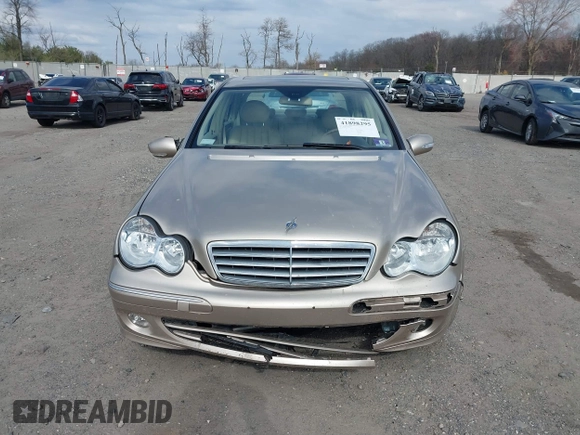 2005 Mercedes-Benz C 240 with VIN WDBRF81J35F665750, listed as a IAAI auction lot 41898295 with 82,991 mi miles and . Bid and sale history available at DreamBid. Image 12.
