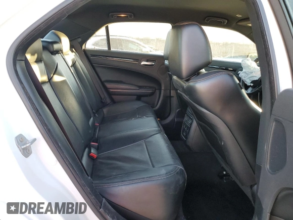 2017 Chrysler 300 S Alloy Edition with VIN 2C3CCABG1HH506601, listed as a Copart auction lot 82801734 with 77,292 mi miles and Salvage Title. Bid and sale history available at DreamBid. Image 10.