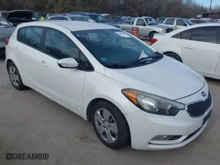 2016 Kia Forte 5-Door LX with VIN KNAFK5A89G5584902, listed as a IAAI auction lot 41703843 with 254,827 mi miles. Bid and sale history available at carsss.com. Image 1.