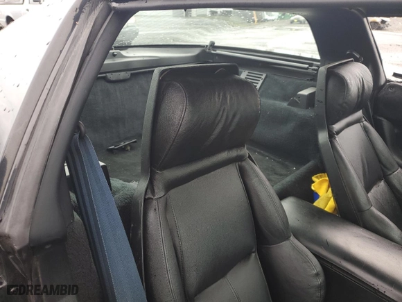 1993 Chevrolet Corvette with VIN 1G1YY23P3P5100843, listed as a Copart auction lot 48970785 with 139,851 mi miles and Salvage Title. Bid and sale history available at carsss.com. Image 10.