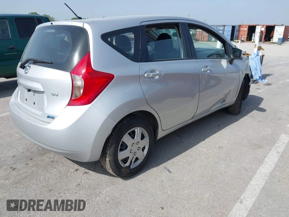 2015 Nissan Note SV z VIN 3N1CE2CP3FL391193, wystawiony jako IAAI lot #42263616 z przebiegiem Nie podano mil oraz . Historia ofert i sprzedaży dostępna na DreamBid. Obrazek 4.