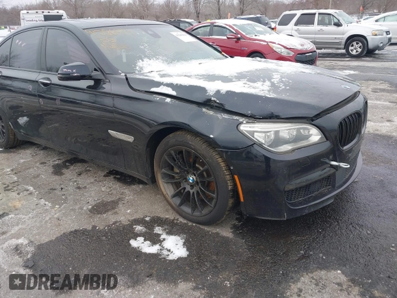 2015 BMW 7 Series 750i xDrive with VIN WBAYB6C54FD225432, listed as a IAAI auction lot 41286904 with 94,139 mi miles. Bid and sale history available at carsss.com. Image 6.