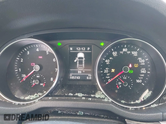 2018 Volkswagen Passat SE with VIN 1VWBA7A30JC052183, listed as a IAAI auction lot 42019565 with 105,743 mi miles and . Bid and sale history available at DreamBid. Image 7.