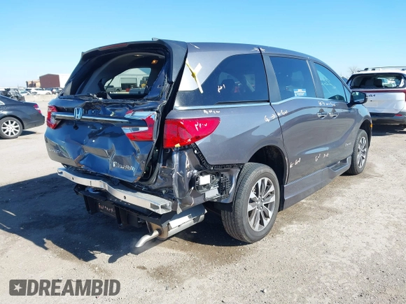 2024 Honda Odyssey EX-L with VIN 5FNRL6H63RB037259, listed as a IAAI auction lot 41665850 with 2,710 mi miles and . Bid and sale history available at DreamBid. Image 4.