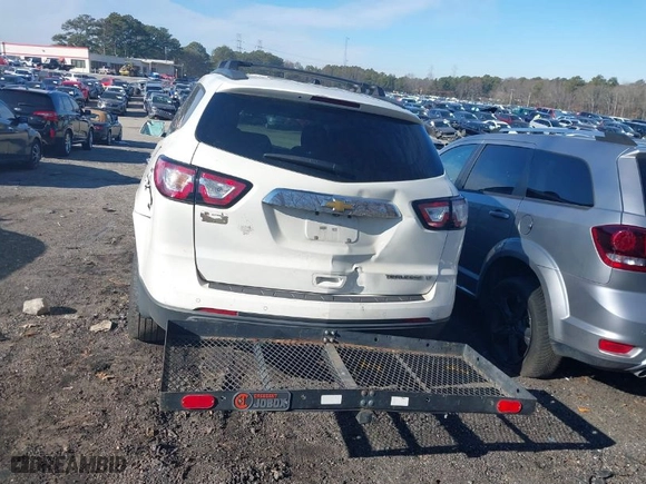 2015 Chevrolet Traverse LT with VIN 1GNKRGKD5FJ224933, listed as a IAAI auction lot 41283533 with 1 mi miles. Bid and sale history available at carsss.com. Image 16.