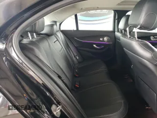 2017 Mercedes-Benz E 300 Luxury with VIN WDDZF4JB9HA067009, listed as a Copart auction lot 60285755 with 81,776 mi miles and Salvage title. Bid and sale history available at DreamBid. Image 10.