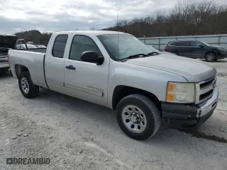 2011 Chevrolet Silverado 1500 LS with VIN 1GCRCREA1BZ294172, listed as a Copart auction lot 47317415 with 319,925 mi miles and Clean Title. Bid and sale history available at carsss.com. Image 4.