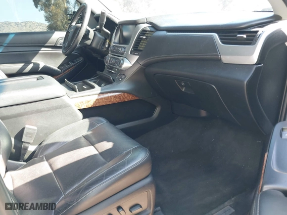 2018 Chevrolet Tahoe Premier with VIN 1GNSCCKC2JR111159, listed as a IAAI auction lot 41523695 with 69,352 mi miles. Bid and sale history available at carsss.com. Image 5.