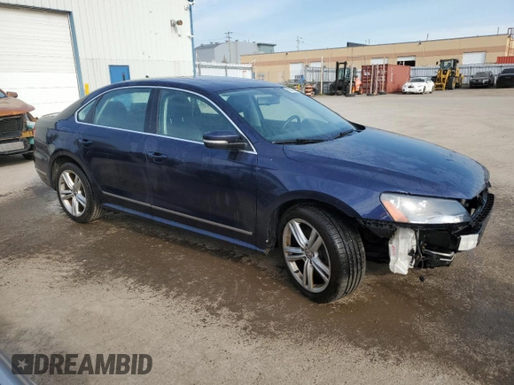 2015 Volkswagen Passat SEL Premium z VIN 1VWCV7A31FC027860, wystawiony jako Copart lot #56521435 z przebiegiem 171 702 mil mil oraz Czysty tytuł • Clean title. Historia ofert i sprzedaży dostępna na DreamBid. Obrazek 4.