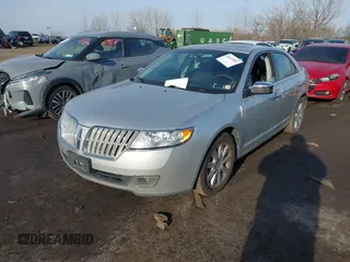2012 Lincoln MKZ with VIN 3LNHL2JCXCR825669, listed as a IAAI auction lot 41649589 with 183,446 mi miles. Bid and sale history available at carsss.com. Image 2.