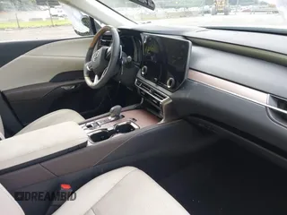 2024 Lexus RX 350 with VIN 2T2BAMCA6RC069209, listed as a IAAI auction lot 42492916 with 9,748 mi miles and . Bid and sale history available at DreamBid. Image 5.