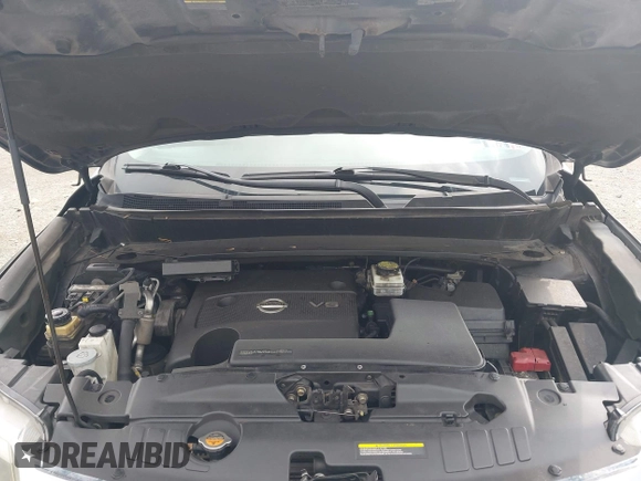 2015 Nissan Pathfinder SL z VIN 5N1AR2MMXFC680933, wystawiony jako IAAI lot #42790811 z przebiegiem 156 584 mil mil oraz . Historia ofert i sprzedaży dostępna na DreamBid. Obrazek 10.