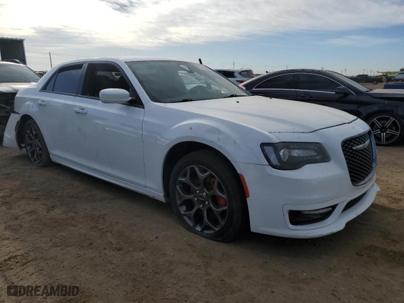 2017 Chrysler 300 with VIN 2C3CCAGG0HH631033, listed as a Copart auction lot 77741184 with 93,418 mi miles and Salvage Title. Bid and sale history available at carsss.com. Image 4.
