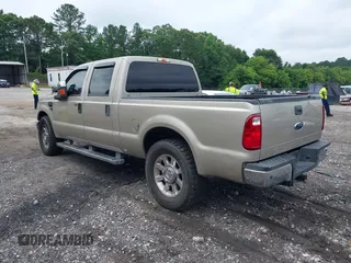 2010 Ford F-250 XL z VIN 1FTSW2AR4AEB11767, wystawiony jako IAAI lot #42490922 z przebiegiem 258 343 mil mil oraz . Historia ofert i sprzedaży dostępna na DreamBid. Obrazek 3.